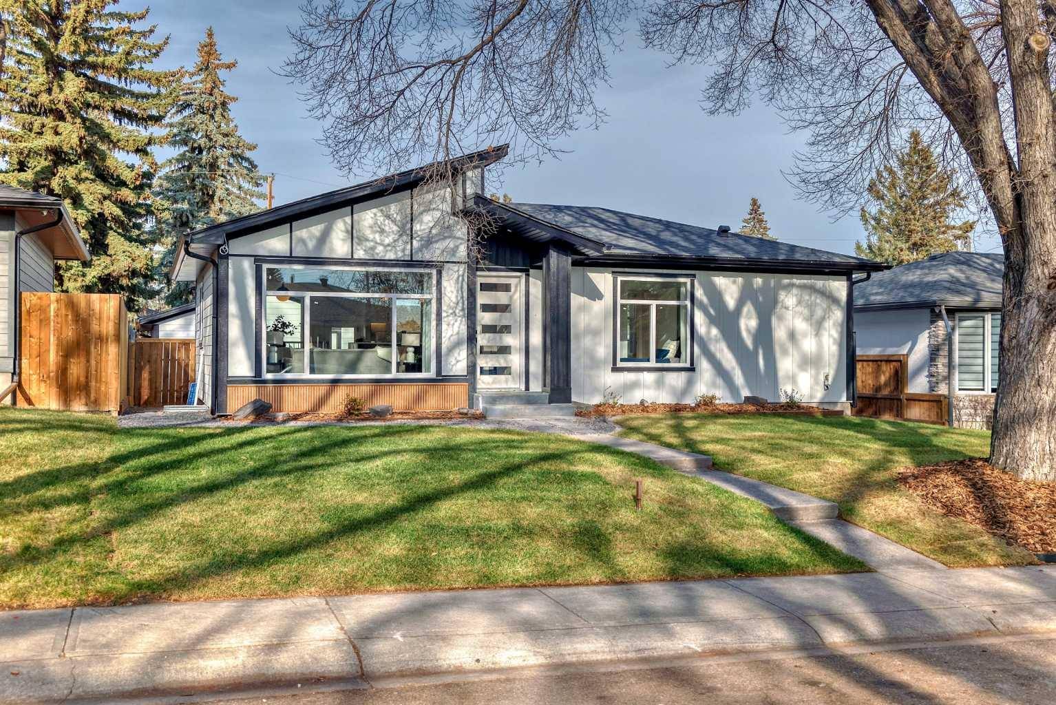 Calgary, AB T2J 0X3,38 Armstrong CRES SE