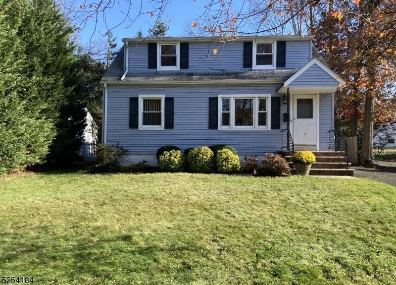 Madison Boro, NJ 07940,1 Niles Ave