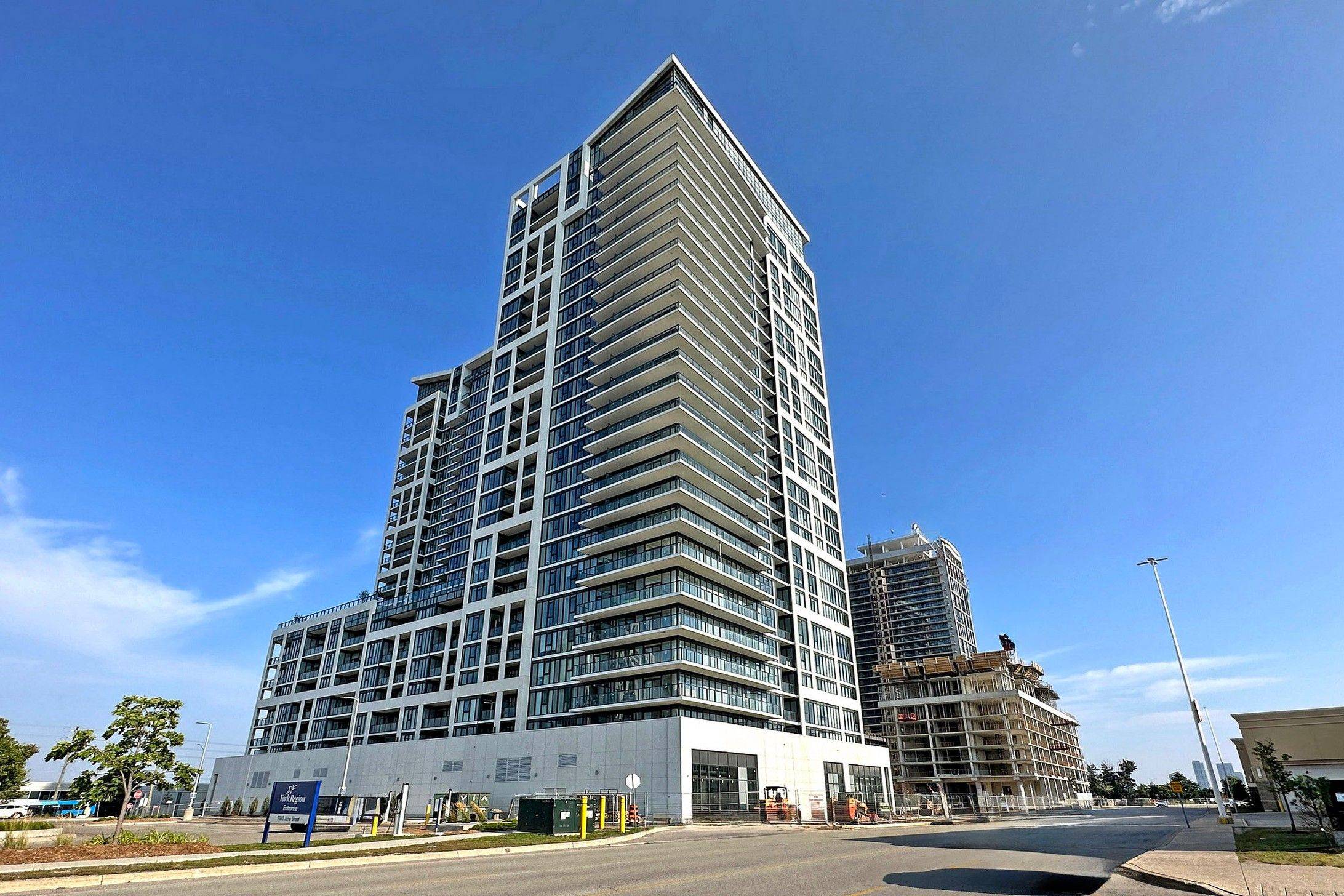 Vaughan, ON L4K 0M6,9000 Jane ST #1714