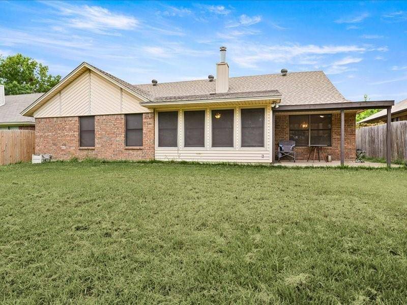 Watauga, TX 76148,8216 Willis Lane