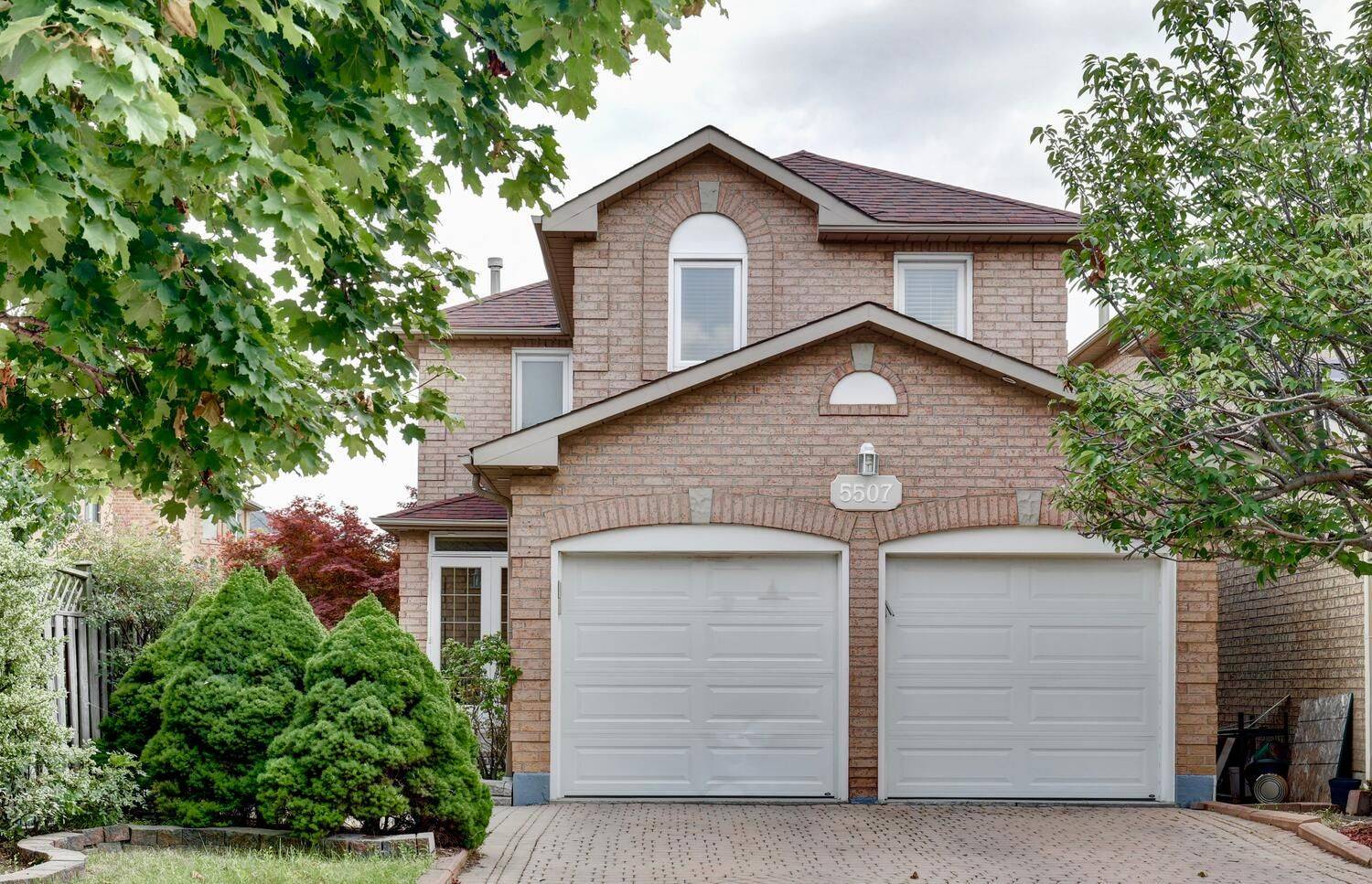 Mississauga, ON L5V 1Y5,5507 Flatford RD