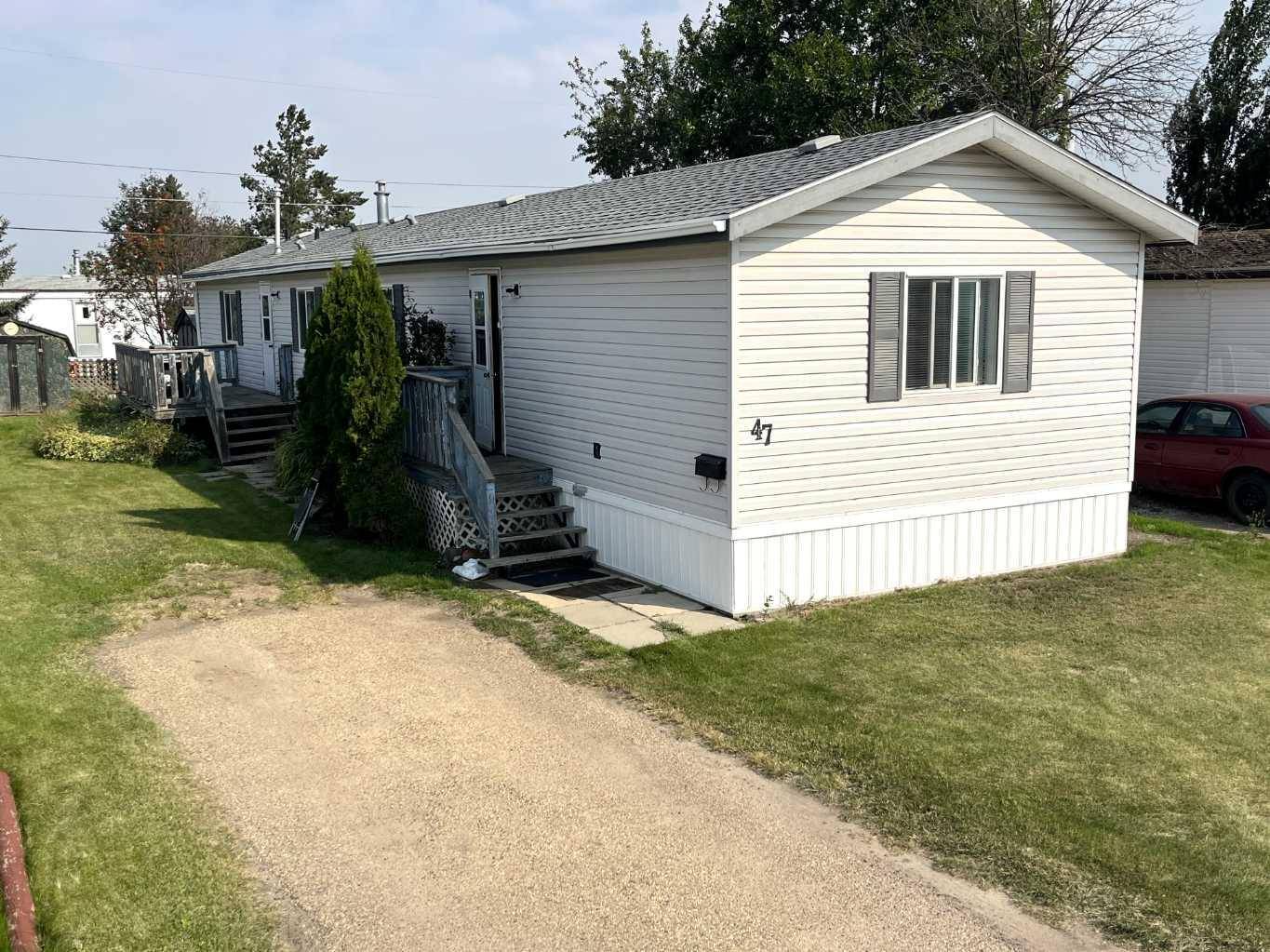 Camrose, AB T4V 3A5,4802 54 AVE ##47