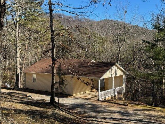 Ellijay, GA 30536,1700 Greenfield Road