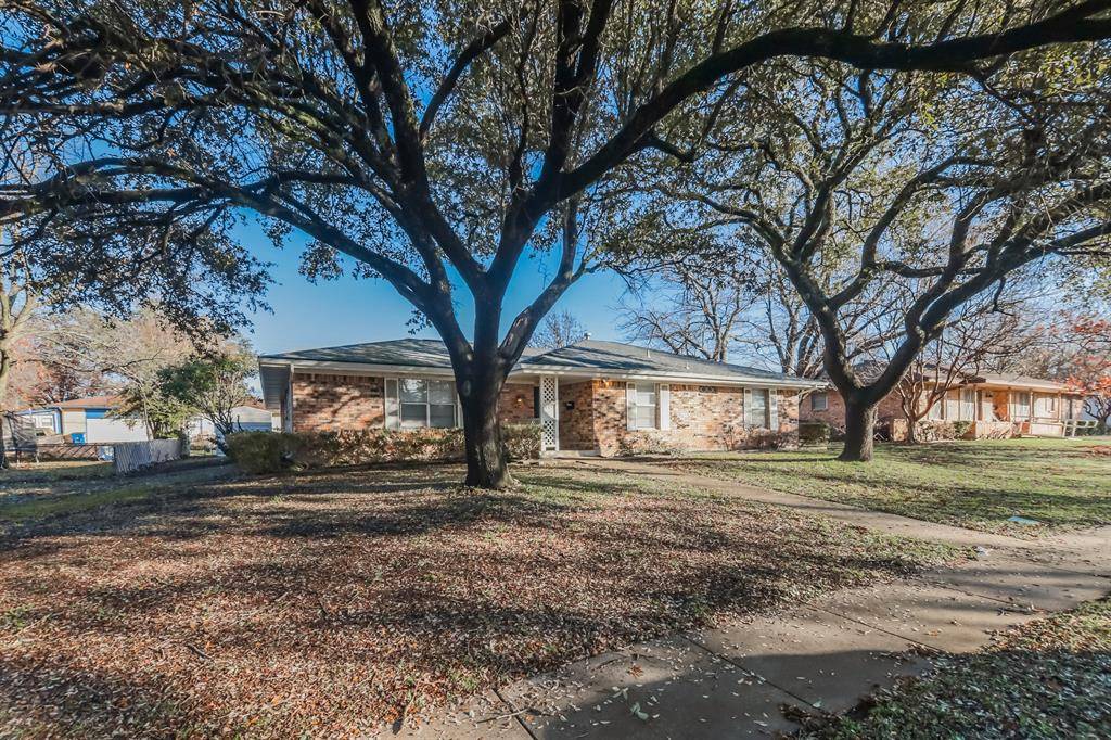 Lancaster, TX 75146,907 Birchwood Circle