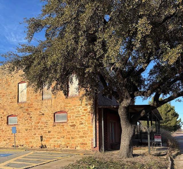 Ranger, TX 76470,115 N Commerce Street