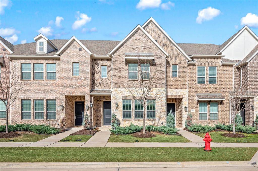 Farmers Branch, TX 75234,1529 Windermere Way