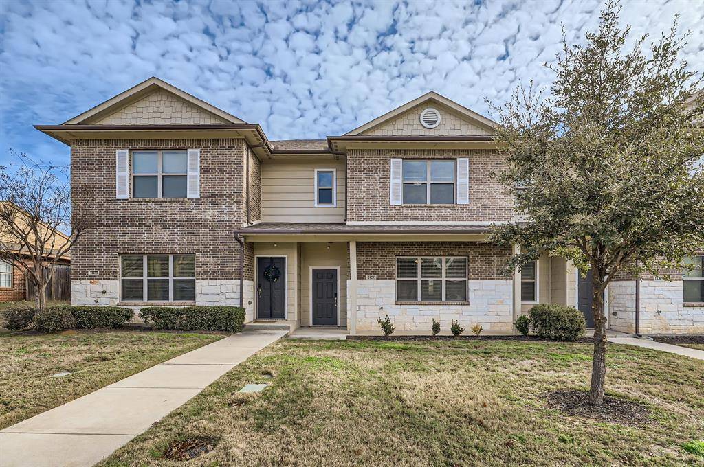 Lewisville, TX 75057,1429 Lake Crest Lane