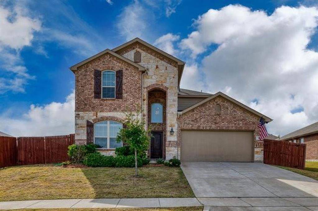 Burleson, TX 76028,382 Coral Vine Lane