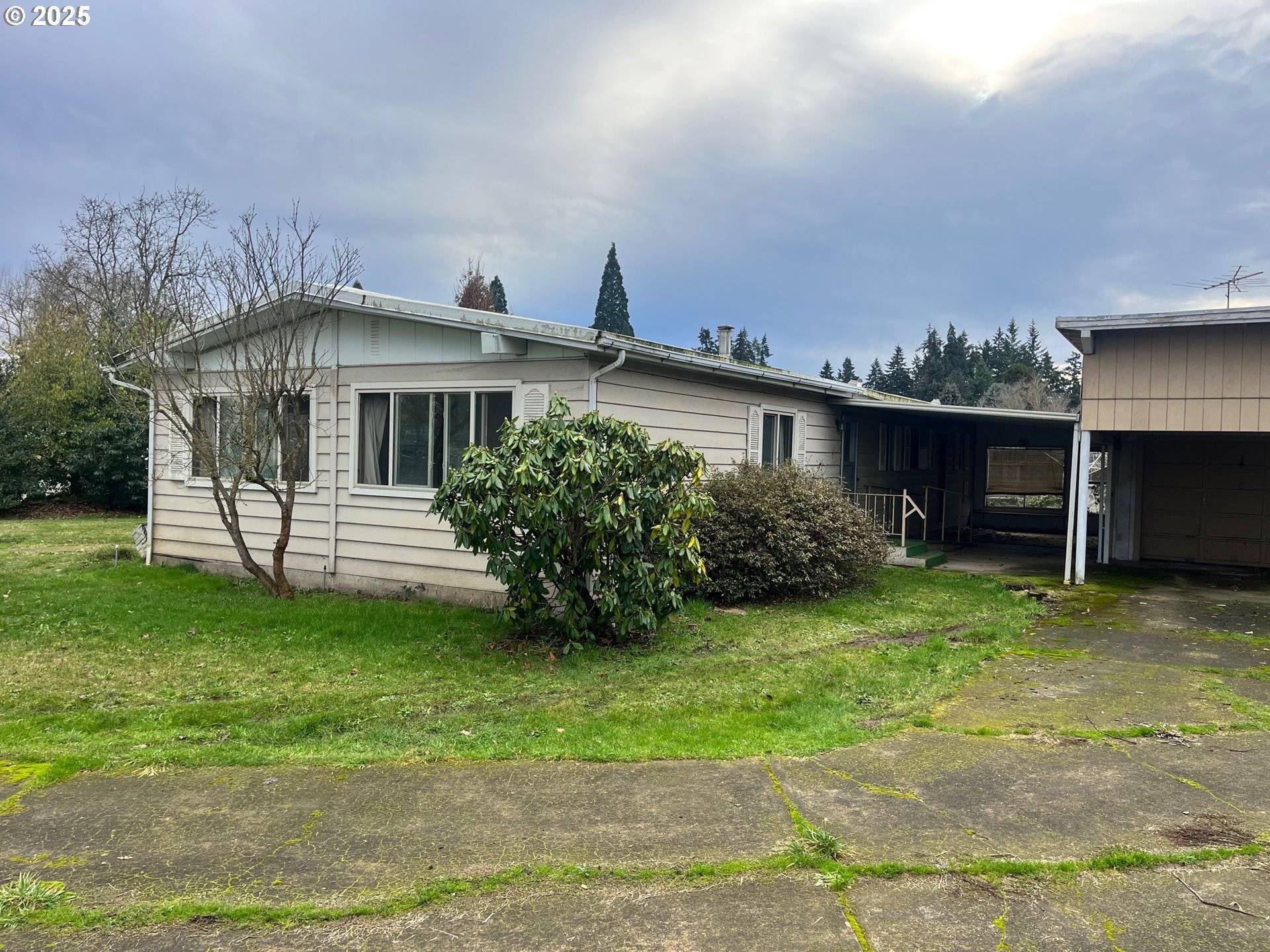 Aurora, OR 97002,22065 CAMELLIA AVE