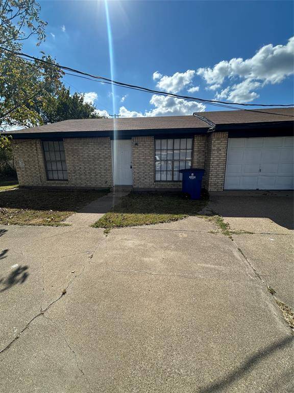 Ennis, TX 75119,1403 S Cardinal Street #B