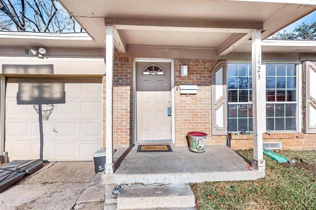 Mesquite, TX 75149,1423 Highland Street