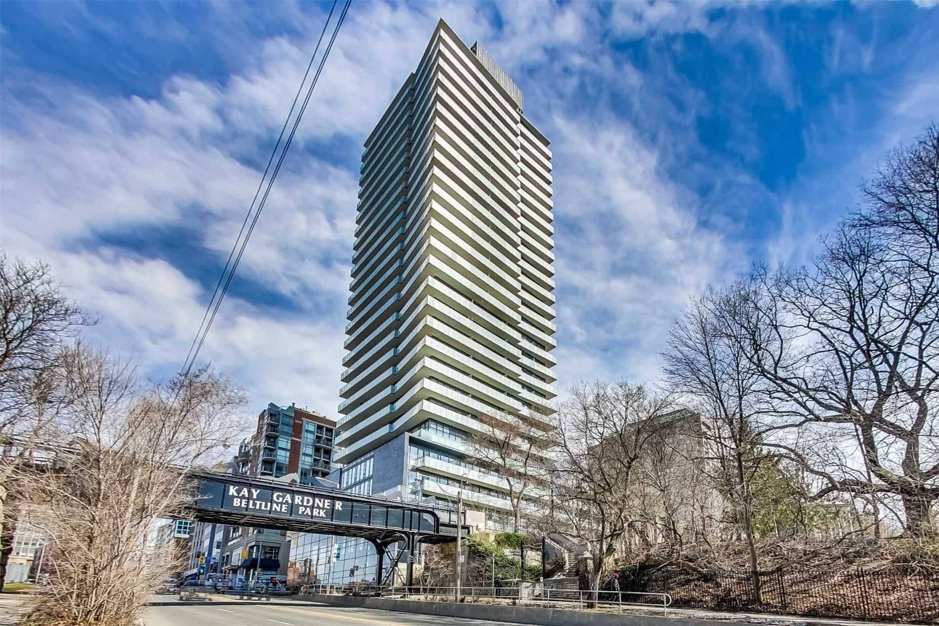 Toronto, ON M4T 2A4,1815 Yonge ST #2505