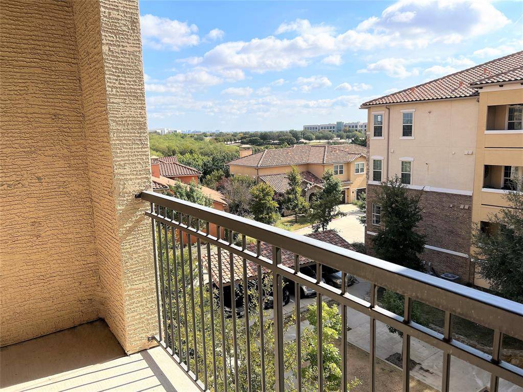 Irving, TX 75039,545 Via Amalfi #407