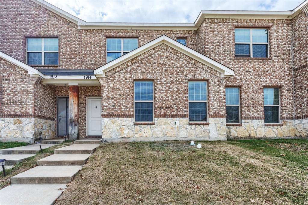 Garland, TX 75040,1914 Timber Oaks Drive