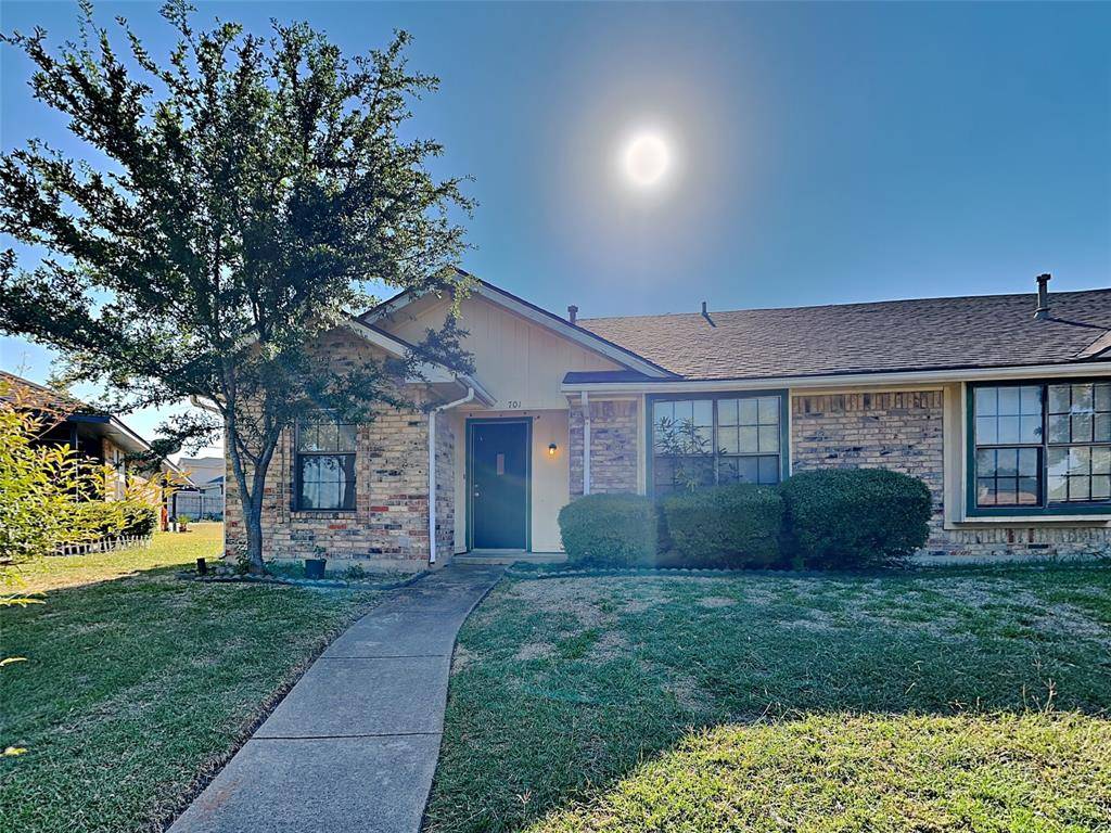 Cedar Hill, TX 75104,701 Penn Place