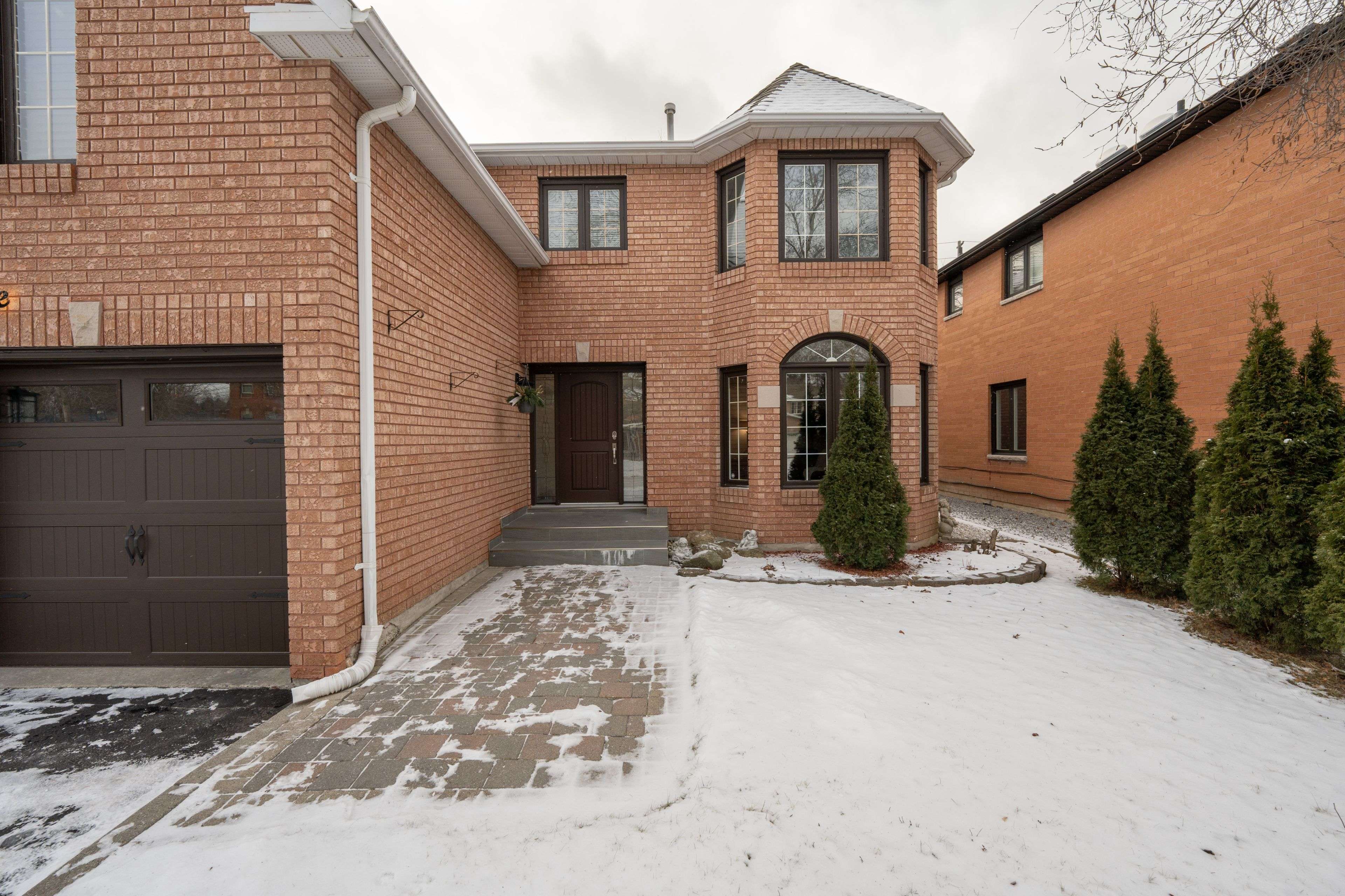 Newmarket, ON L3X 1V4,514 Keith AVE