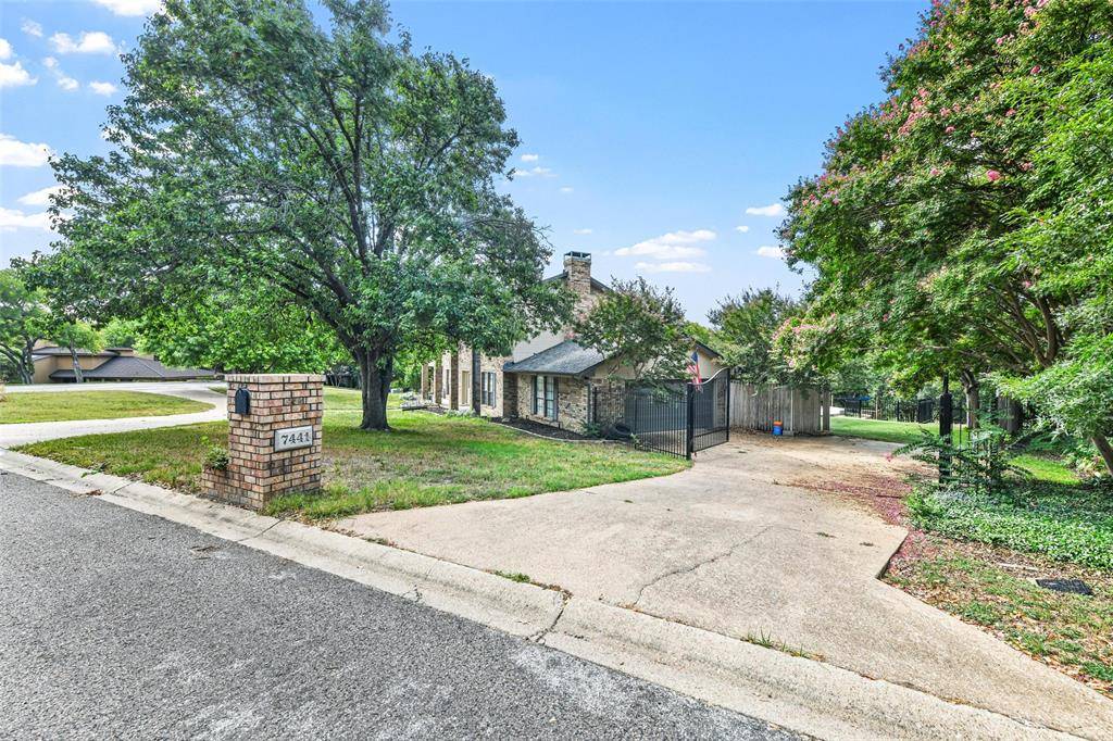 Fort Worth, TX 76179,7441 Lochwood Court