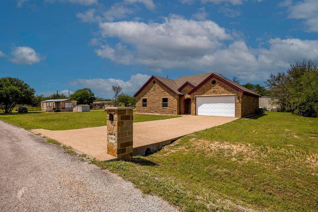 Granbury, TX 76048,3024 Red Oak Drive