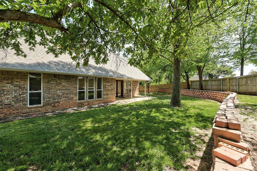 Edmond, OK 73012,19605 Harness Court