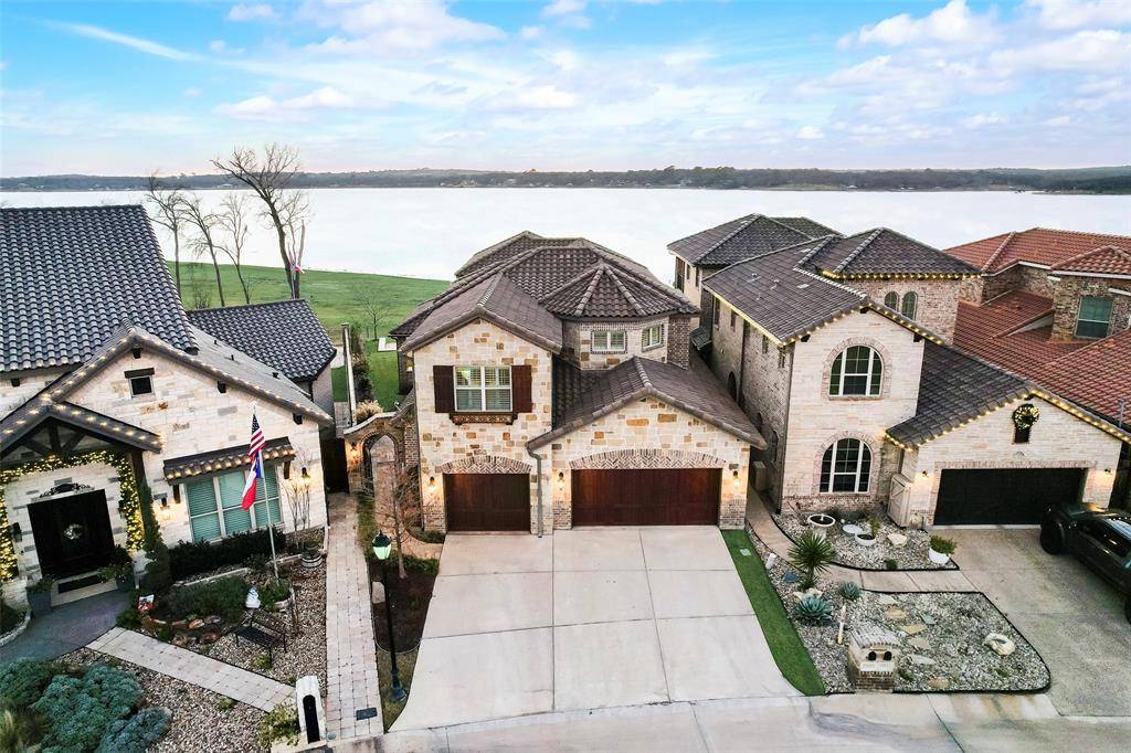 Fort Worth, TX 76179,10009 Lakeside Drive