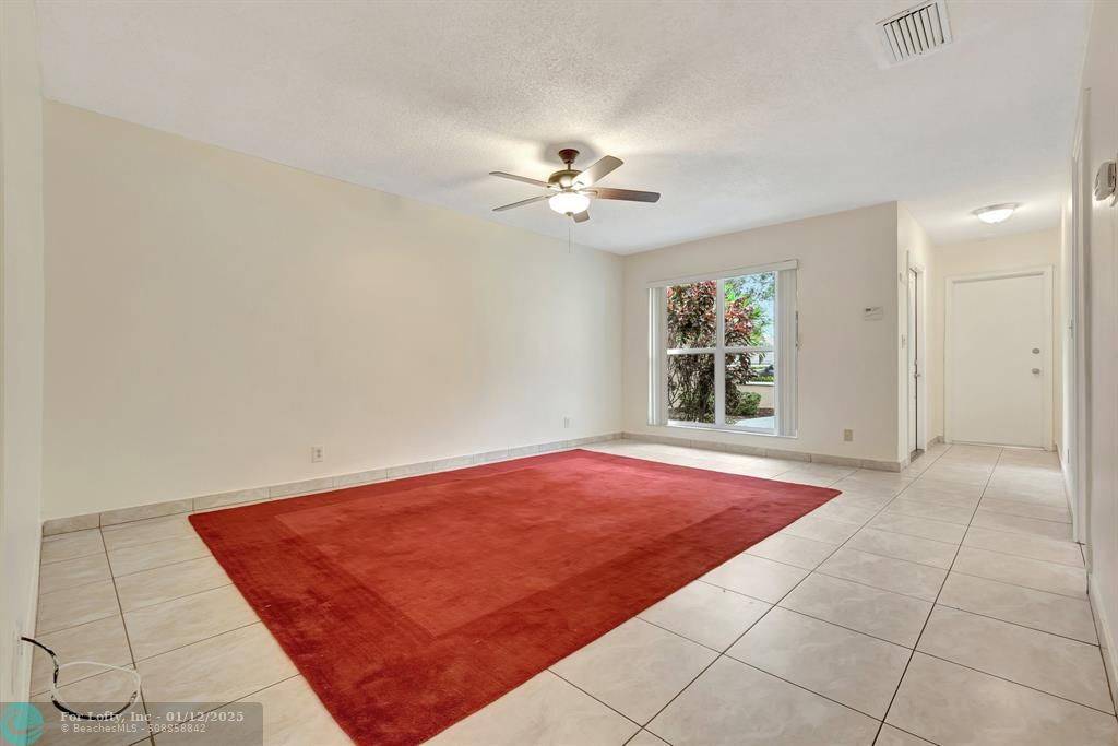 Coral Springs, FL 33065,8140 NW 40th St  #8140