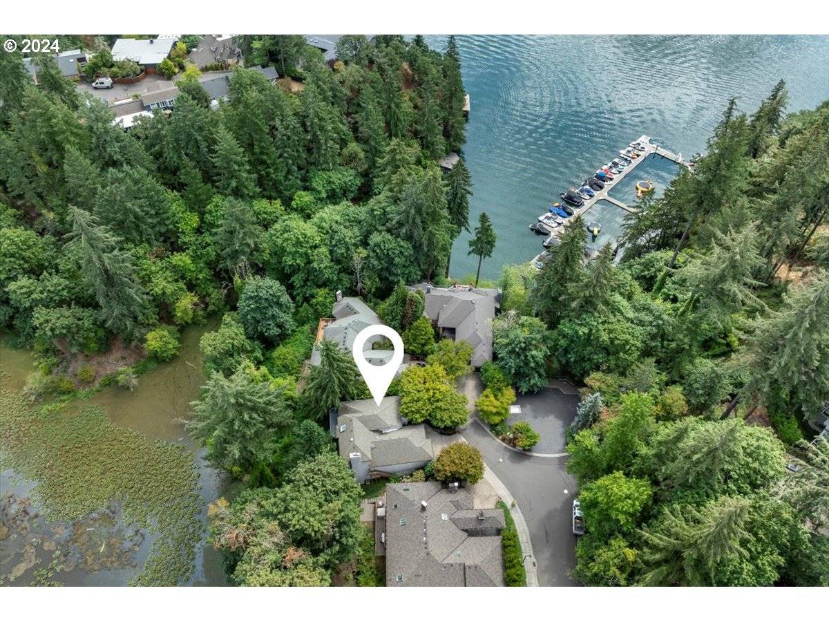 Lake Oswego, OR 97034,1571 BAY VIEW LN