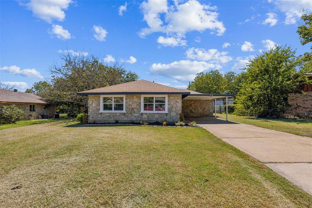 Granbury, TX 76048,309 Kessler Drive