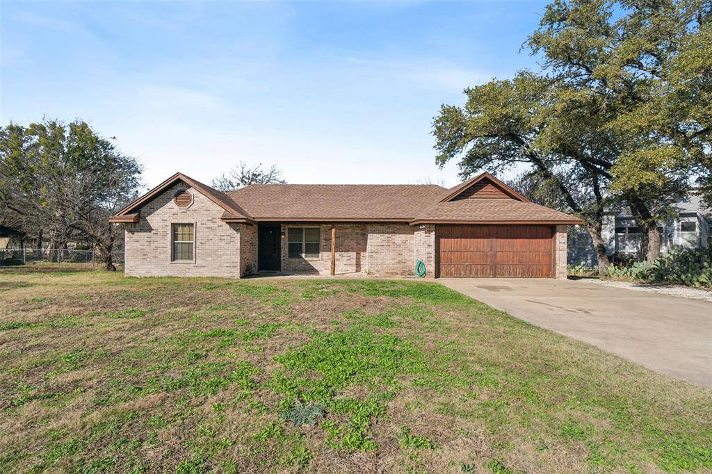 Granbury, TX 76048,1422 Blackhawk Circle