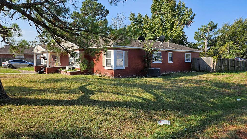 Shawnee, OK 74801,832 N Tucker Avenue