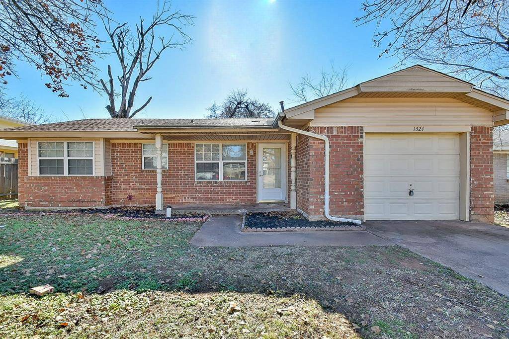 Midwest City, OK 73110,1324 Hazelwood Drive