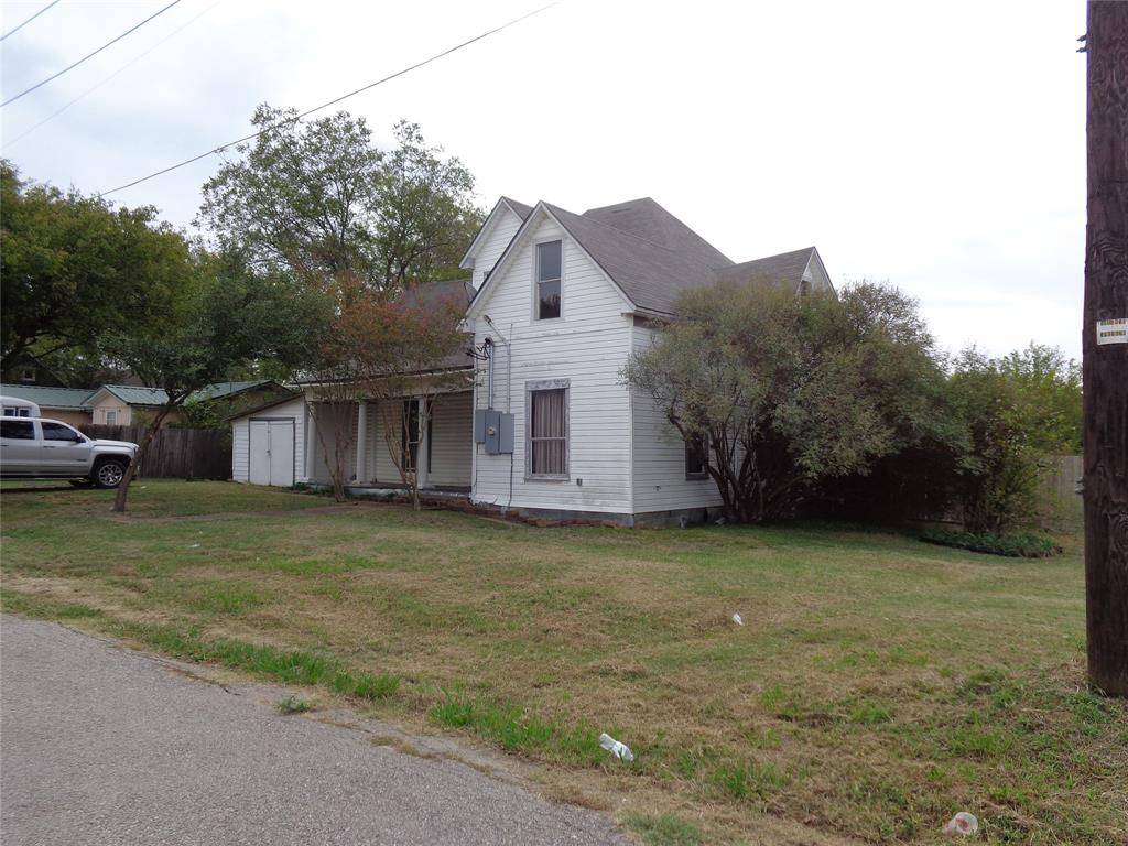 Alvarado, TX 76009,211 W Purdom Avenue