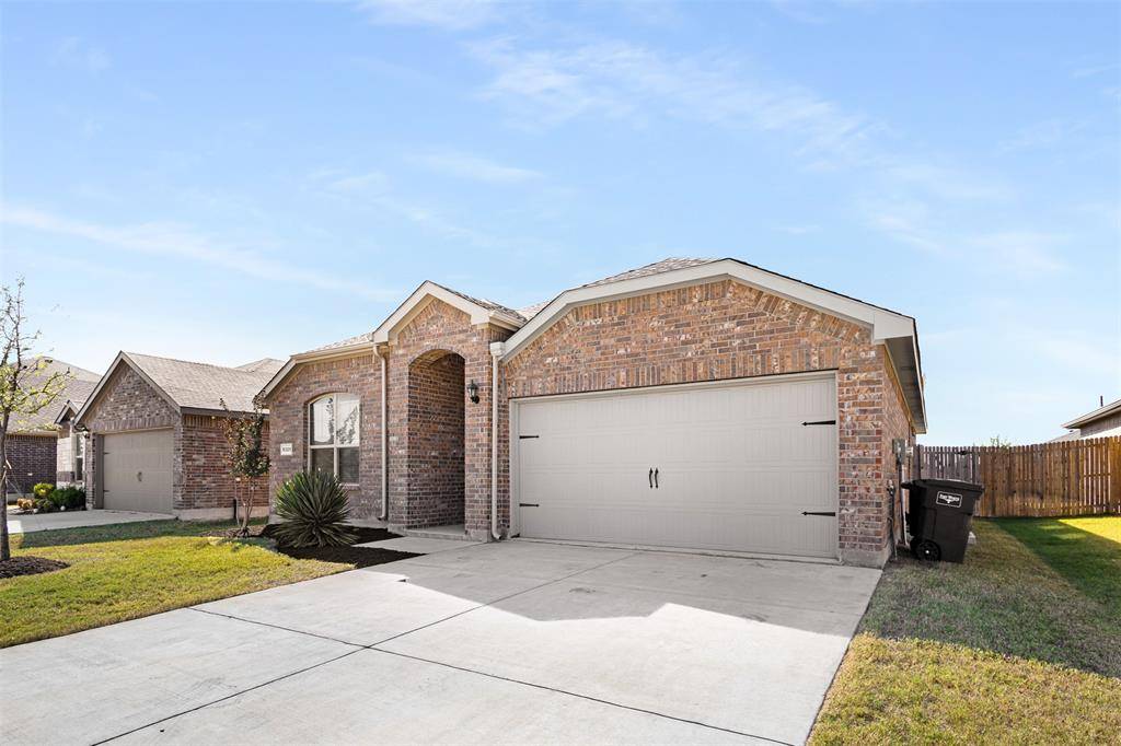 Fort Worth, TX 76131,9321 Doverglen Drive