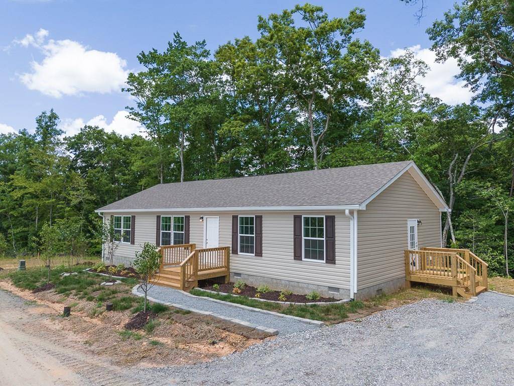 Murphy, NC 28906,213 Linda Lane