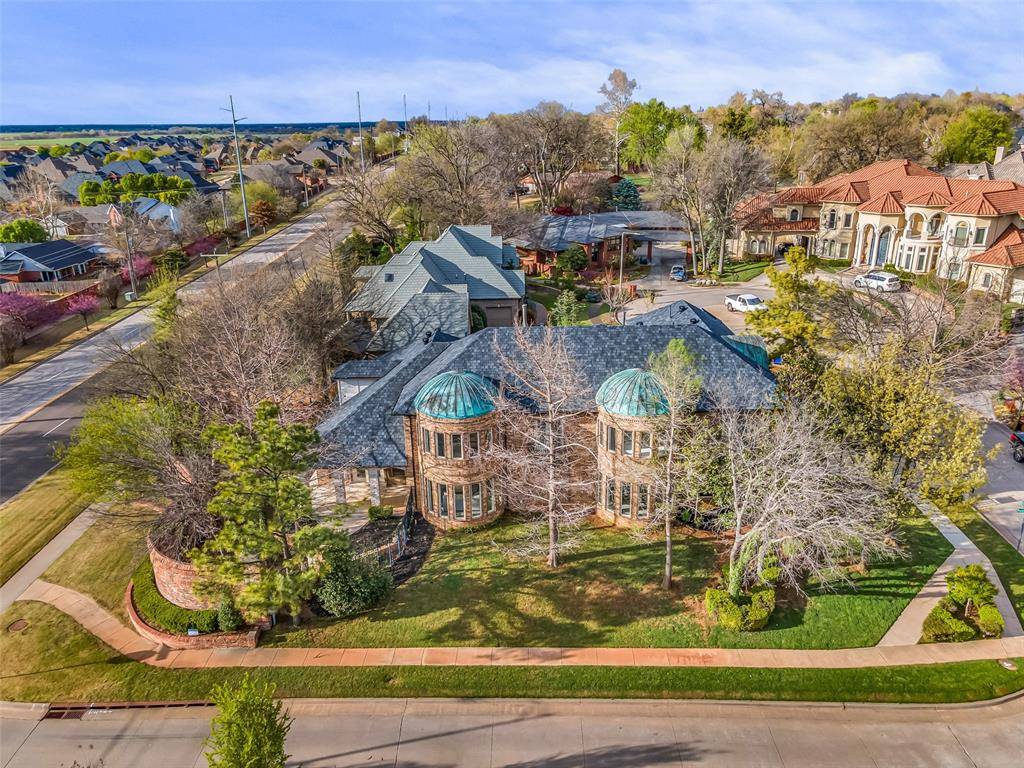 Norman, OK 73072,500 Manor Hill Court