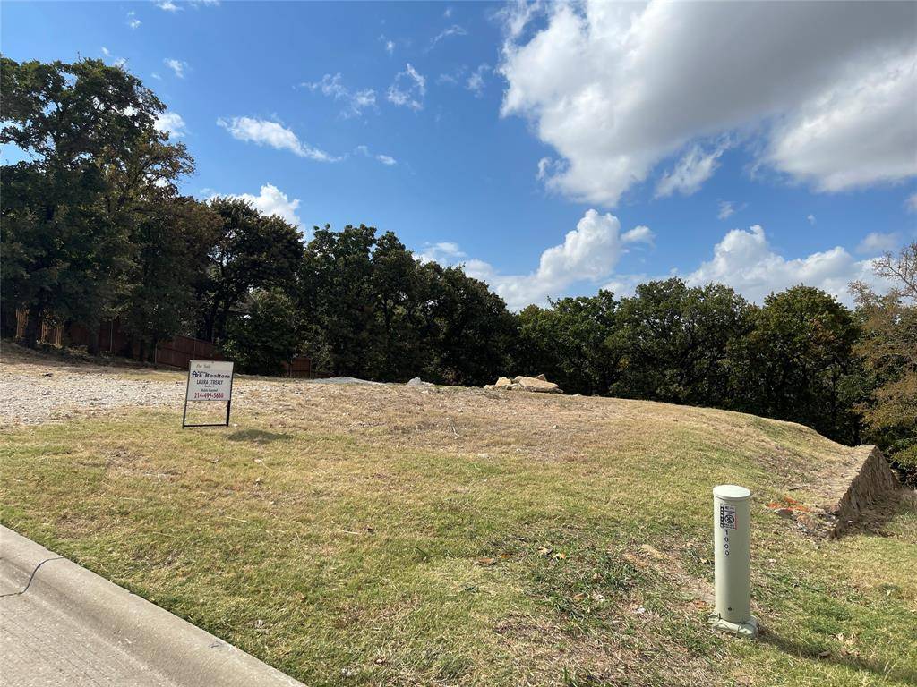 Keller, TX 76248,1600 Emerald Knoll Drive