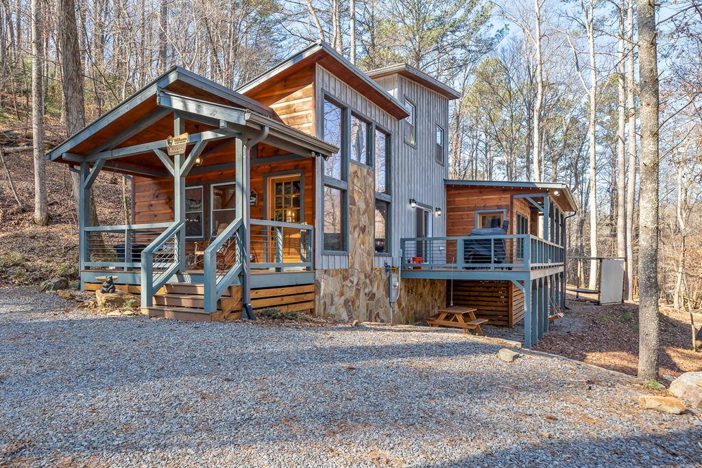 Ellijay, GA 30540,7 Addle Court