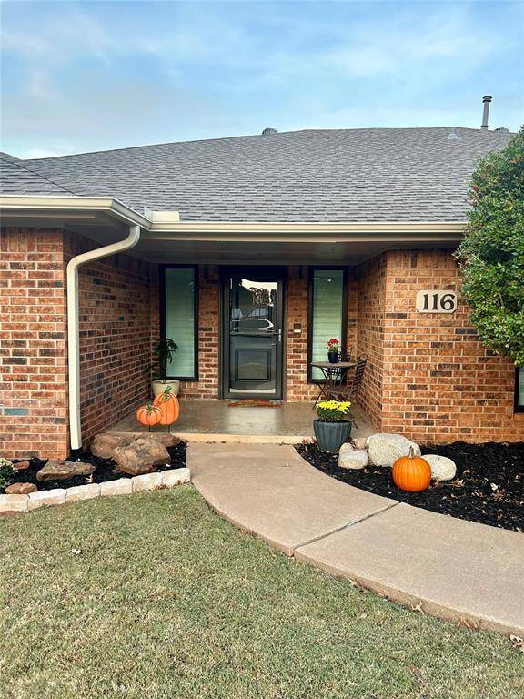 Edmond, OK 73012,116 EASY STREET Court