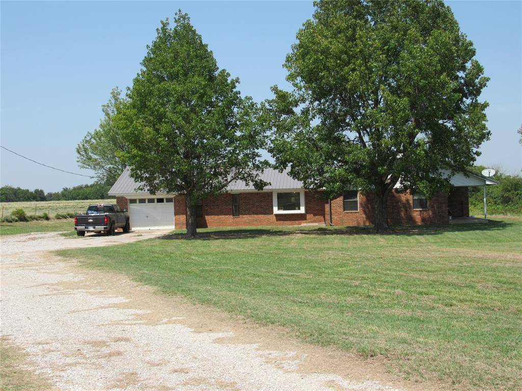 Lindsay, OK 73052,19551 E County Road 1500