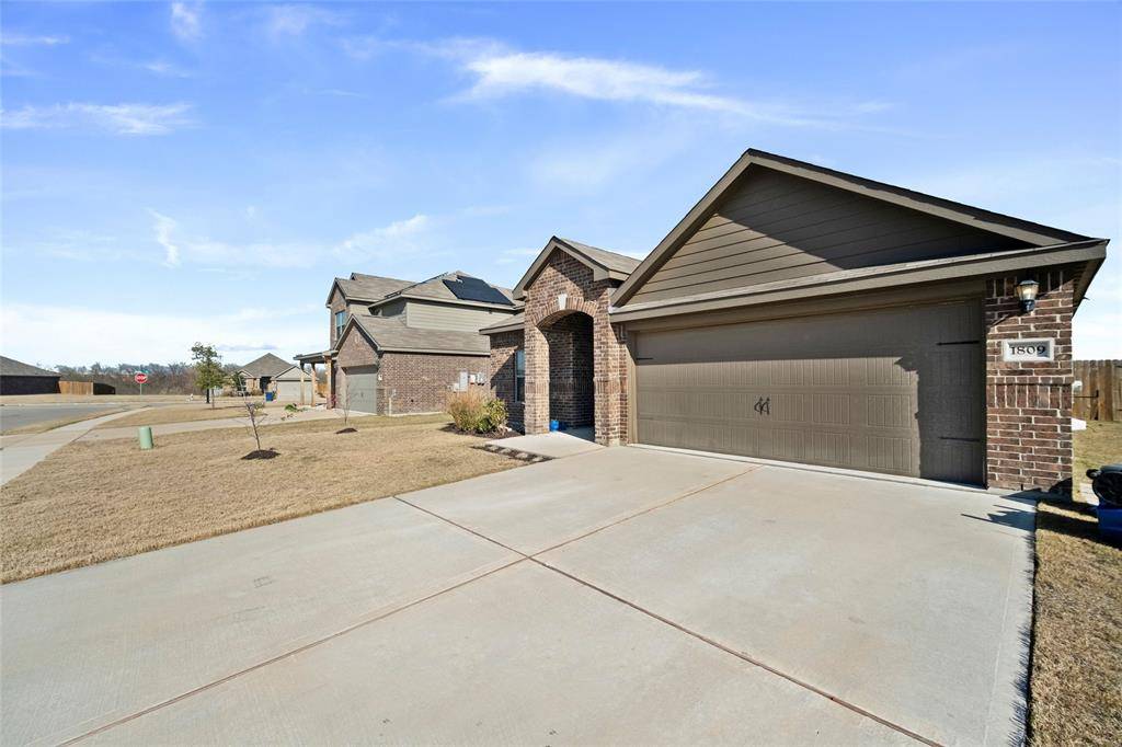 Crowley, TX 76036,1809 Rialto Lane