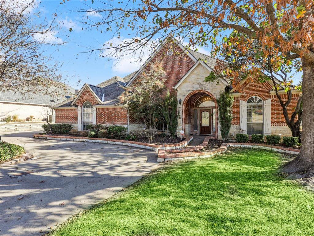 Fort Worth, TX 76179,7617 Royal Troon Drive