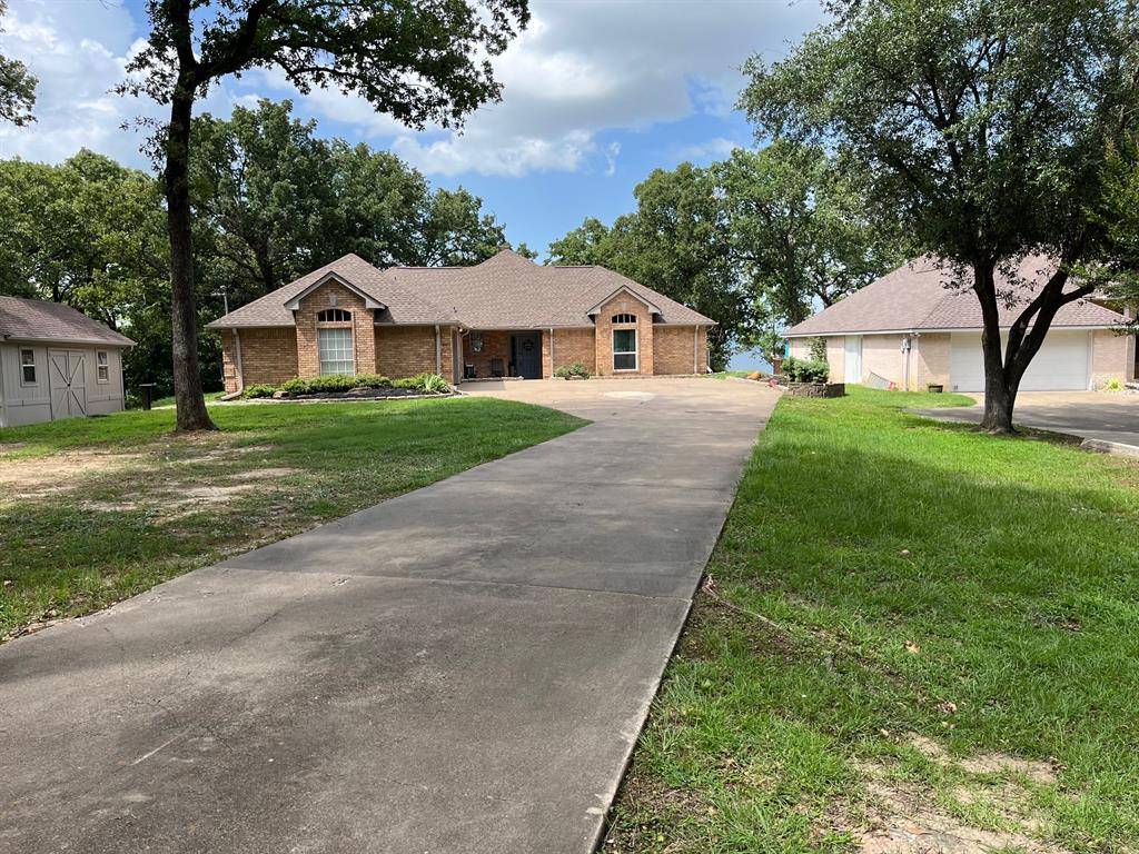 Streetman, TX 75859,215 Pelican Point