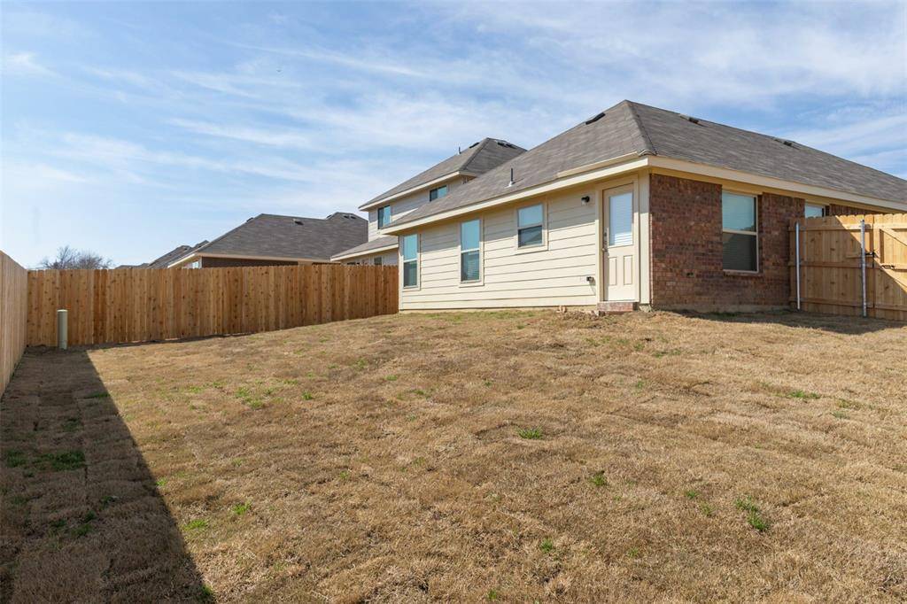 Ennis, TX 75119,1713 Oriole Drive