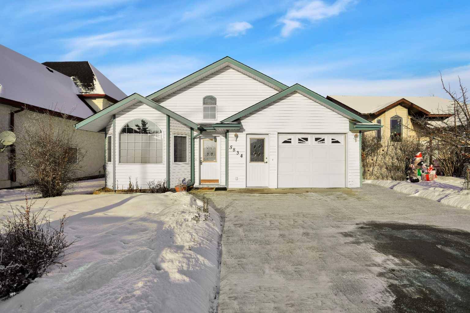 Rocky Mountain House, AB T4T 1N7,5834 65 Avenue