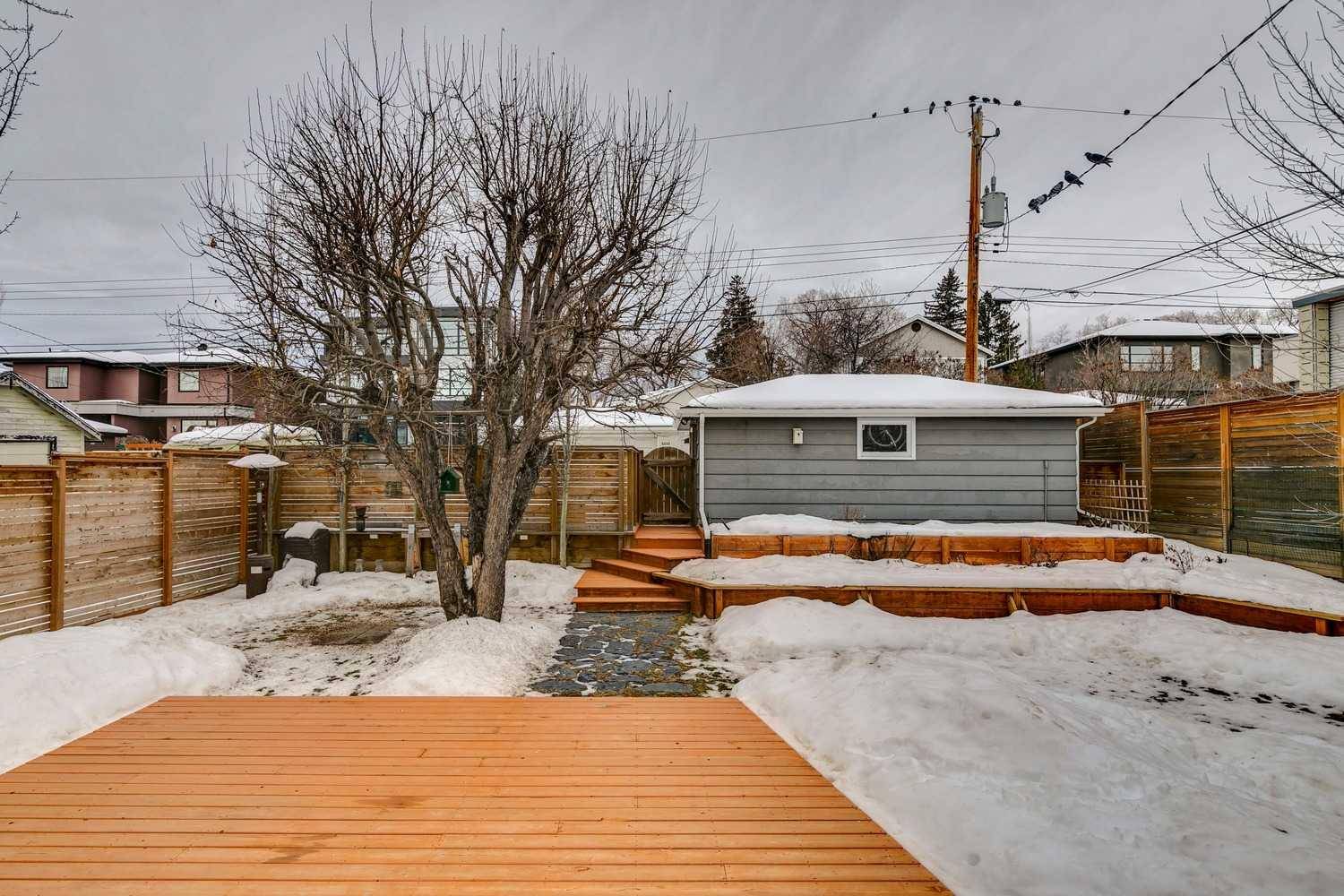 Calgary, AB T2T 4X4,2535 19 ST SW