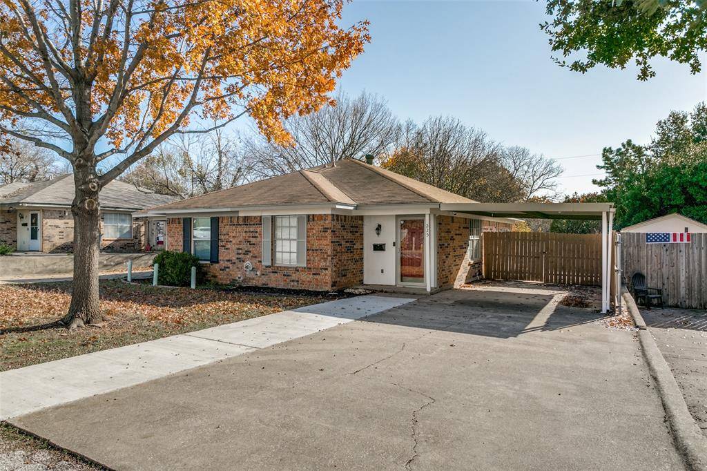 Grapevine, TX 76051,225 W Peach Street