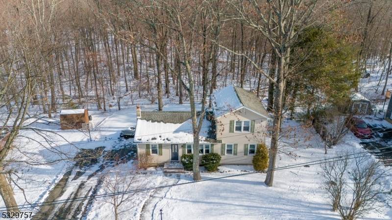 West Milford Twp., NJ 07480,31 Hudson Dr