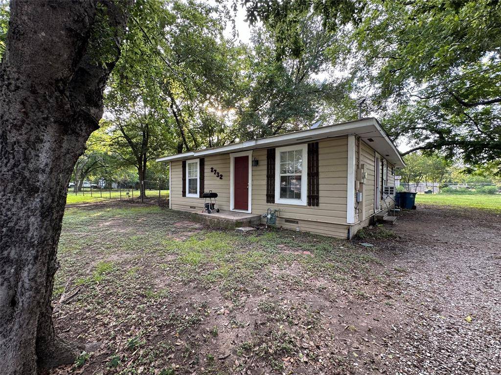 Corsicana, TX 75110,2732 W Collin Street