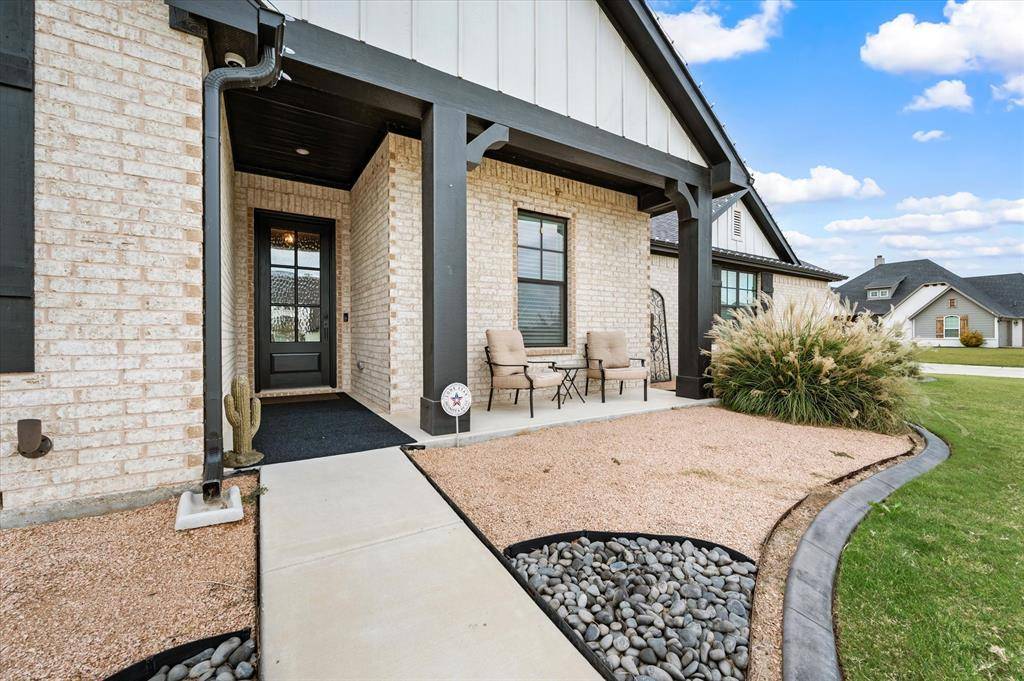 Justin, TX 76247,8909 Lazy Oak Drive