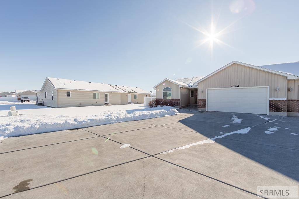 Ammon, ID 83406,1086 S Midway Avenue