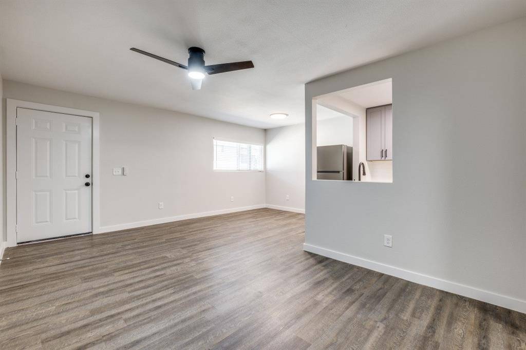 Dallas, TX 75214,5909 Gaston Avenue #203